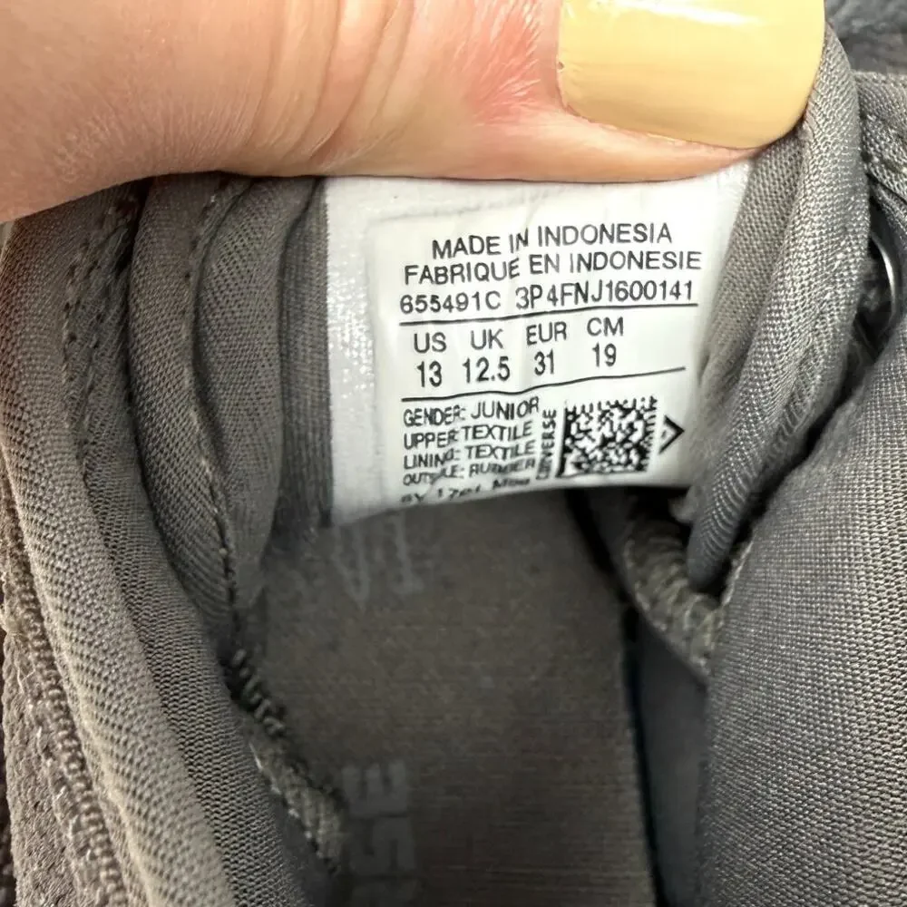 Converse Kids Chuck Taylor All Star Syde Street High Top Sneakers Grey Size 13